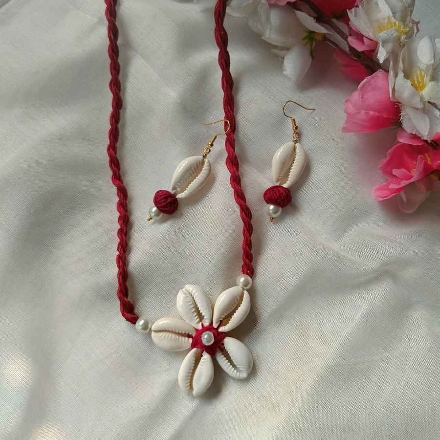 Kawri shell jewellery