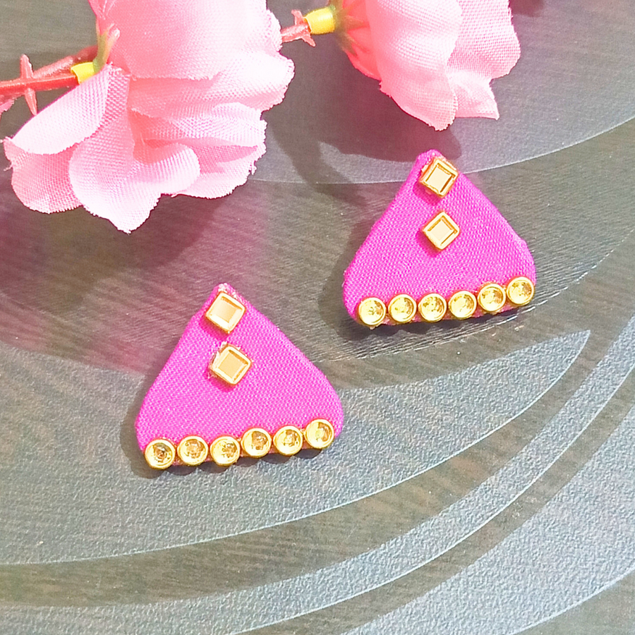Small stud earrings
