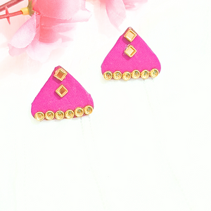 Small stud earrings