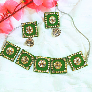 Green Fabric Choker